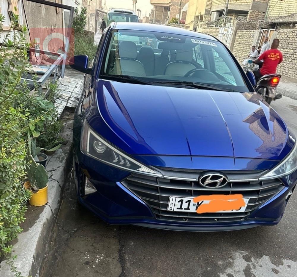 هیوندای ئەلەنترا